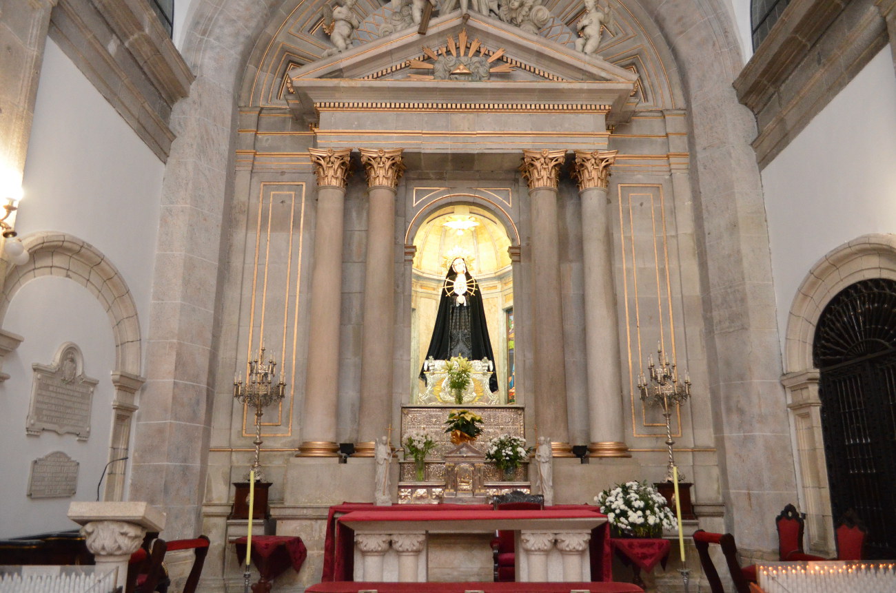 Venerable y Real Congregación del Divino Espíritu Santo y María Santísima  de los Dolores – Iglesia de San Nicolás